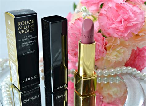 chanel lipstick 34 la raffinee|chanel la raffinee palette.